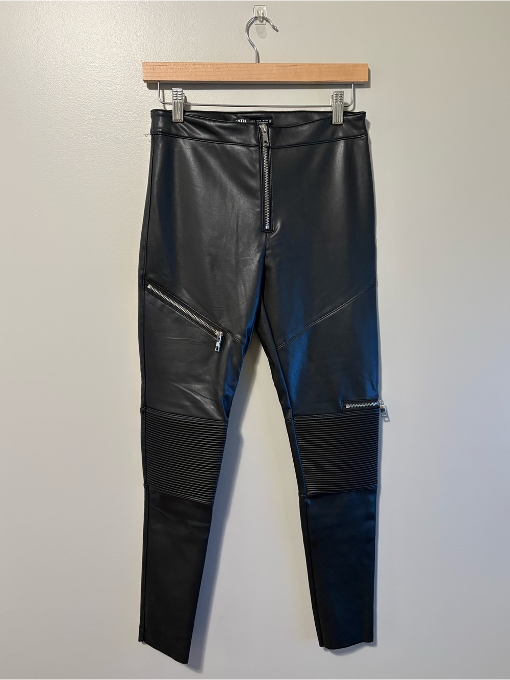 Zara Faux Leather Biker Pants Black Skinny Fit Mid Rise